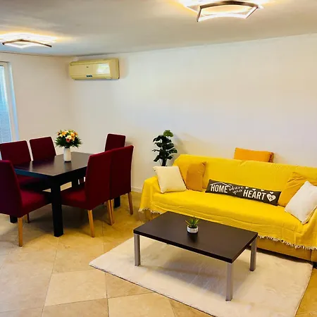Galateya Two-bedroom Daire *